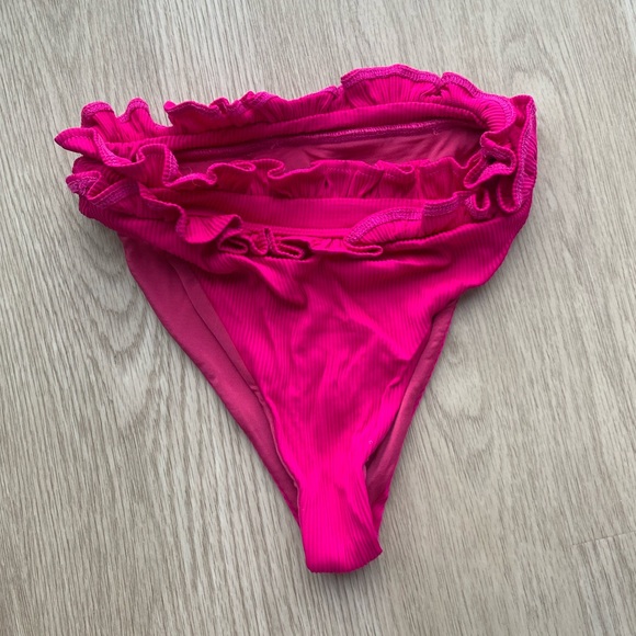 Beach Riot Madeline Bikini Bottom Pink Fuchsia Rose - Picture 1 of 3